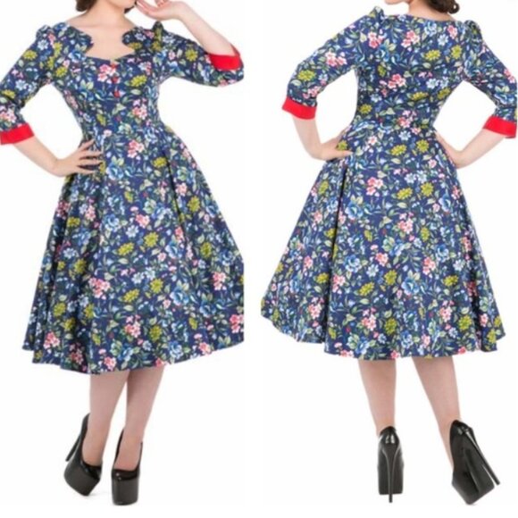 $$ SOLD DO NOT BUY $$ Hearts and Roses Retro Floral Flare Dress NWT 14 - Picture 3 of 3